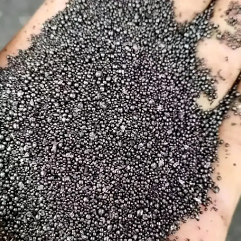 Descaling Steel Grit